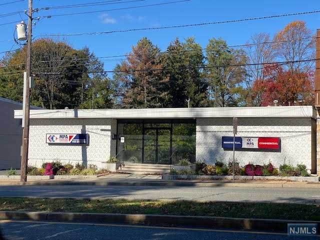 385 Northfield Avenue - Photo 1