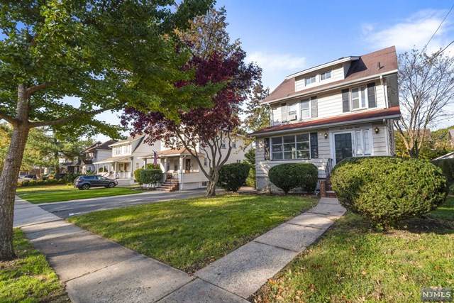 424 Lincoln Avenue - Photo 1