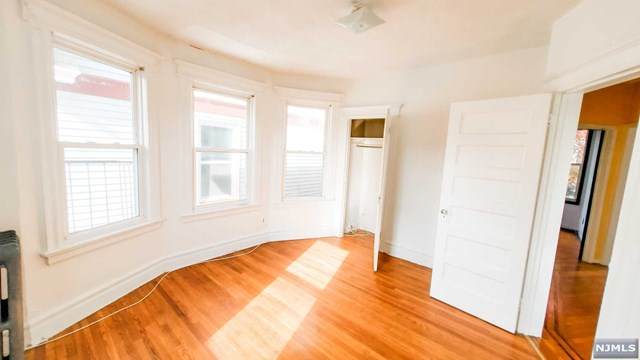 78 Quincy Avenue - Photo 1