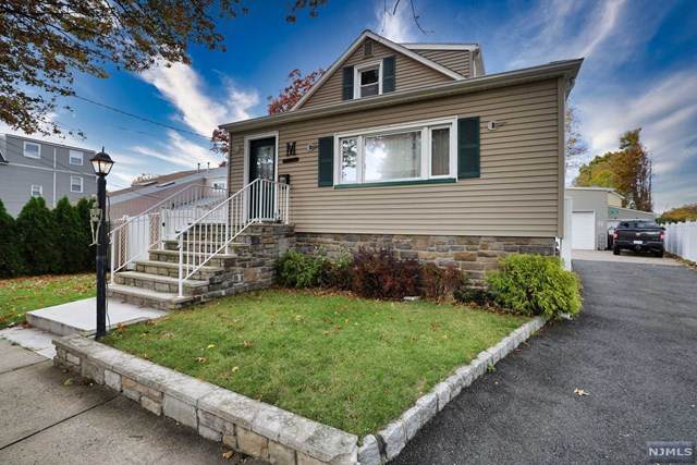 375 Thomas Street - Photo 1