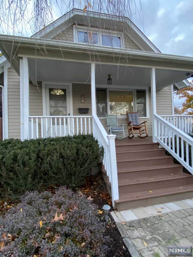 48 Chestnut Avenue - Photo 1