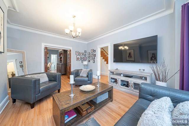 601 16th Street - Photo 1