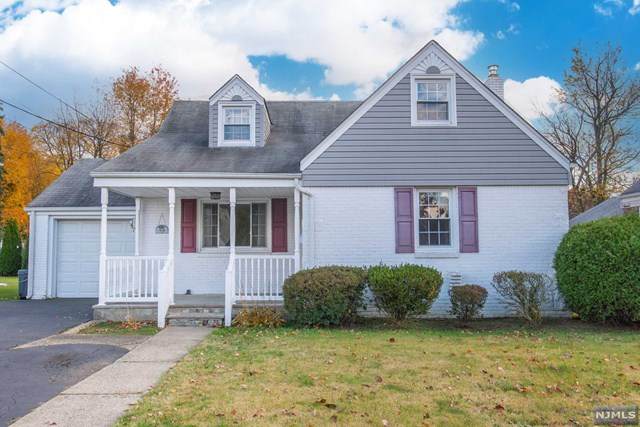 9-04 Berdan Avenue - Photo 1
