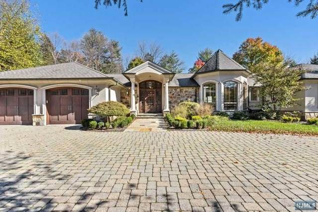 3 Colonial Road - Photo 1