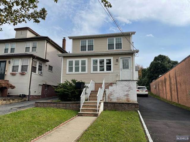 556 Broad Avenue - Photo 1