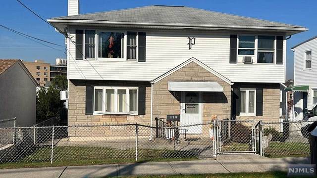 137 Prospect Street - Photo 1