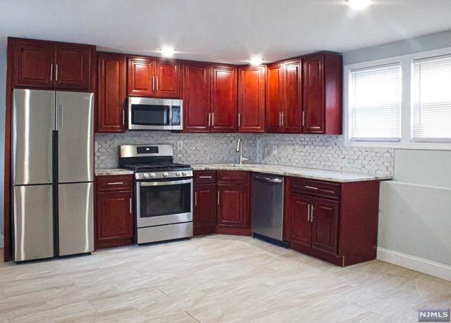 513 8th Street - Photo 1