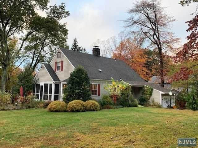 80 Knickerbocker Road - Photo 1