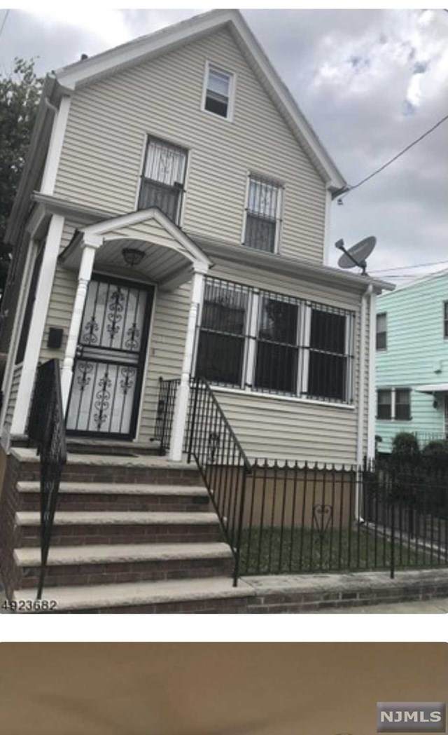 51 Dewey Street - Photo 1