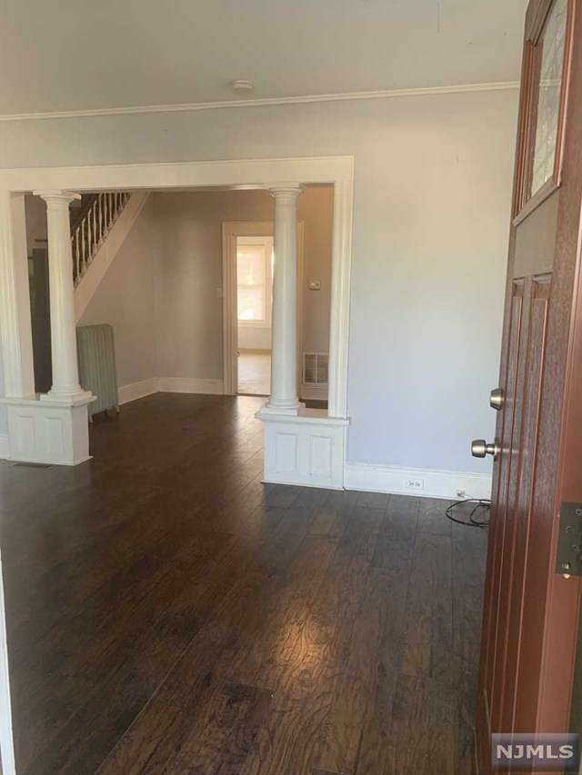 918 Paterson Avenue - Photo 1