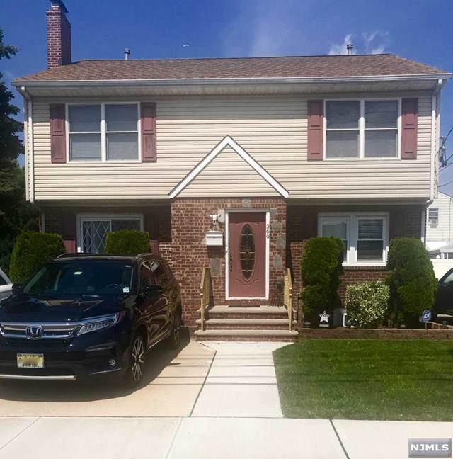 369 President Street - Photo 1
