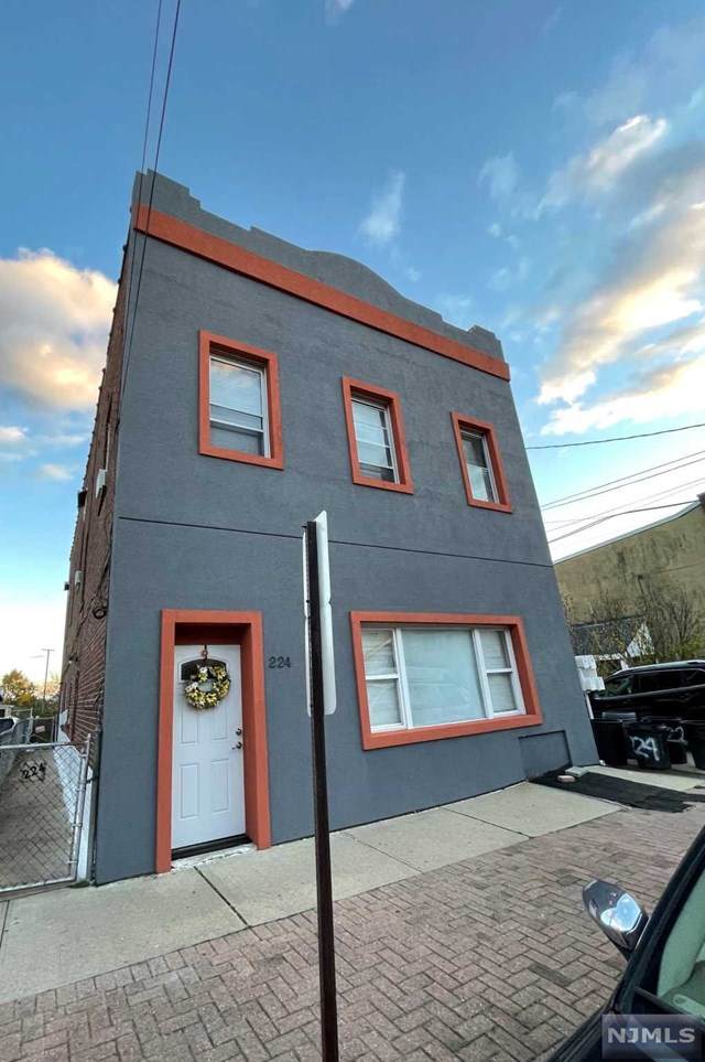 224 Harrison Avenue - Photo 1