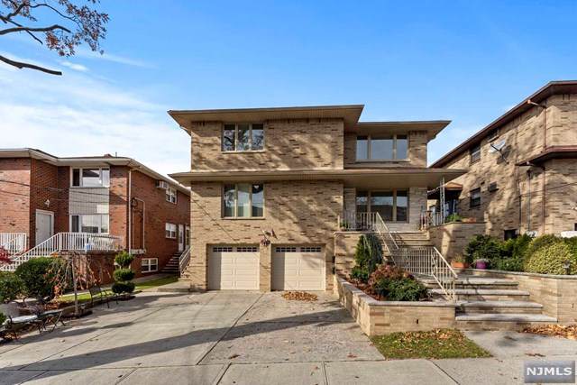 229 8th Street - Photo 1