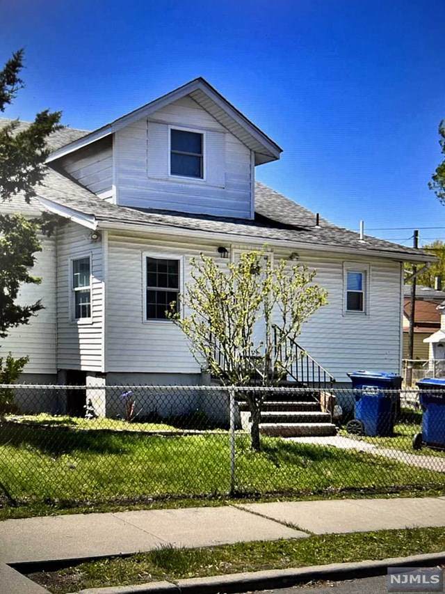 309 Jackson Avenue - Photo 1