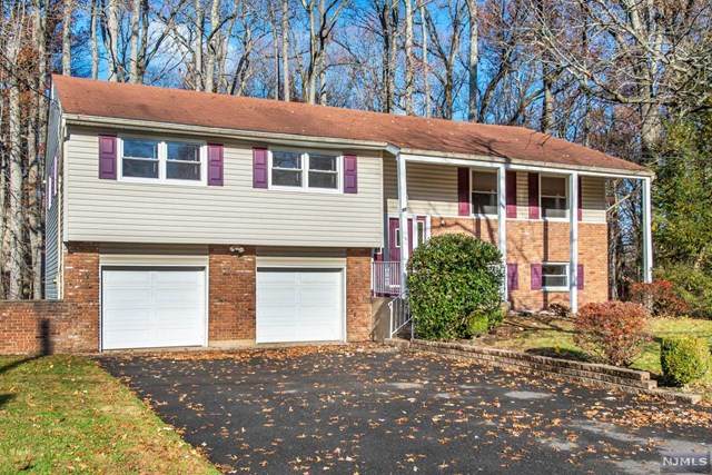 55 Memorial Road - Photo 1