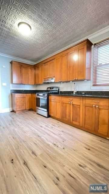 6113 Washington Street - Photo 1