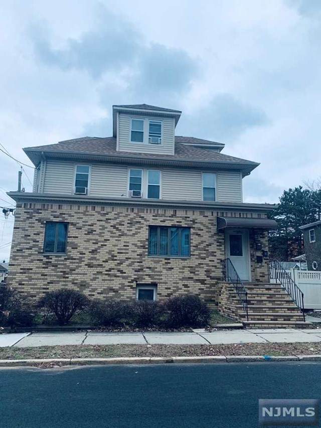 315 Green Avenue - Photo 1