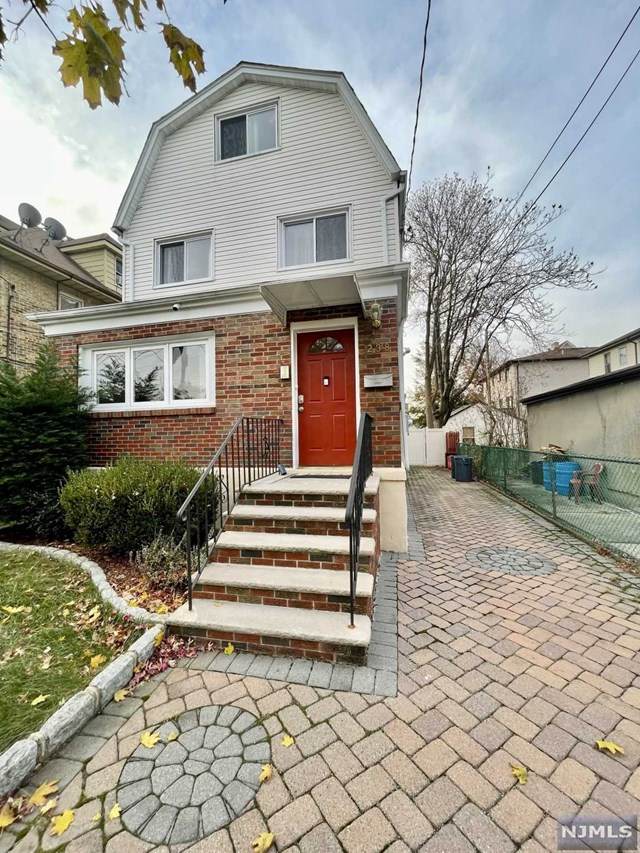 238 Desoto Place - Photo 1