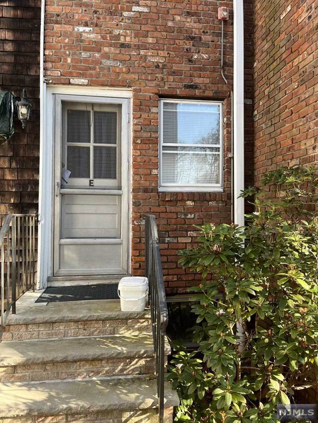 41 E Franklin Turnpike - Photo 1