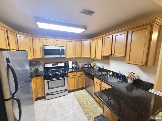 275 State Street - Photo 1