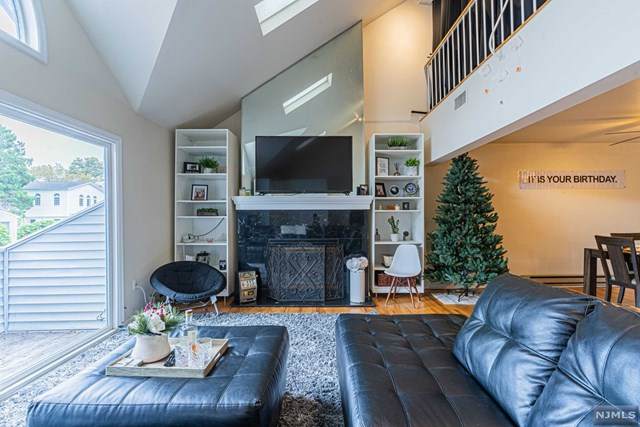 299 Union Avenue - Photo 1