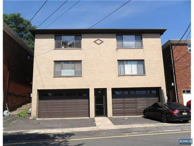 181 Palisade Avenue - Photo 1