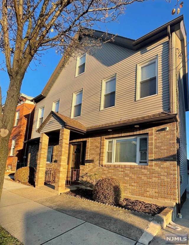 413 4th Street - Photo 1