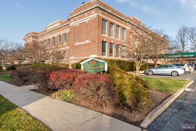 15 Glenridge Avenue - Photo 1