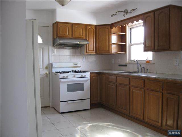 2466 Camner Street - Photo 1
