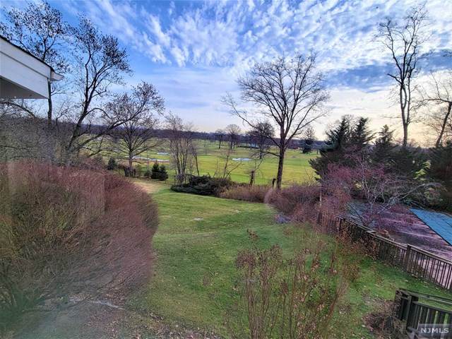 158 Summit Drive - Photo 1