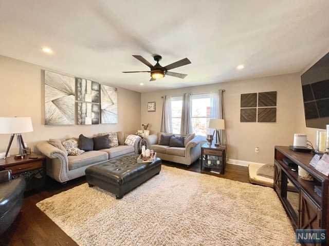 37 Sade Street - Photo 1
