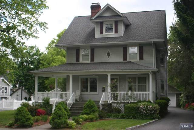 113 Oak Street - Photo 1