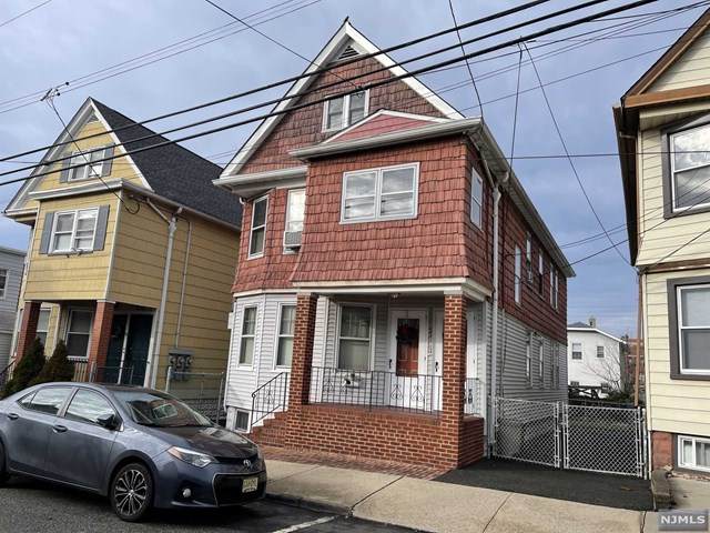 53 Maple Street - Photo 1