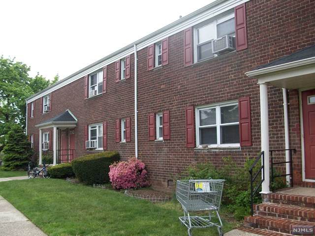 441 Main Street - Photo 1