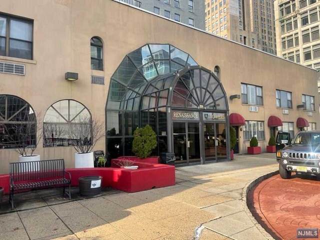 111 Mulberry Street - Photo 1
