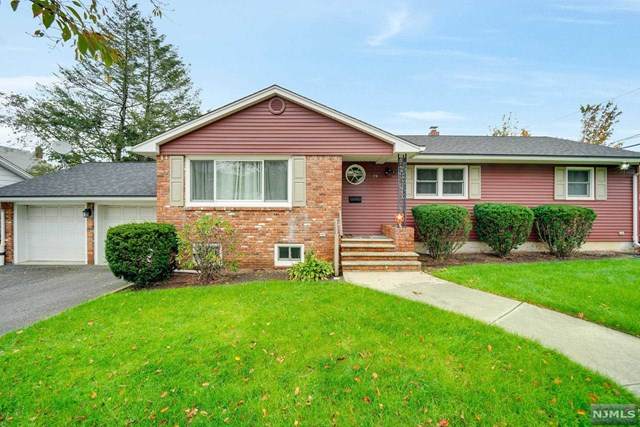 75 Lambert Avenue - Photo 1