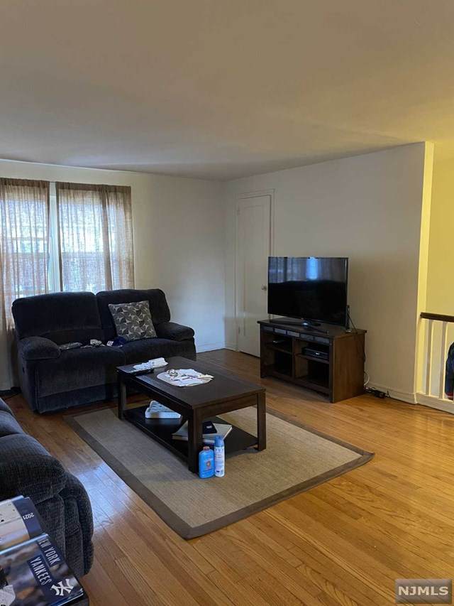 24 Pleasant Court - Photo 1