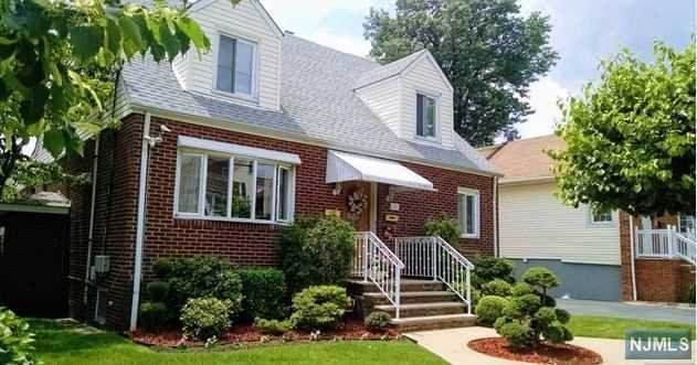 208 Columbus Place - Photo 1