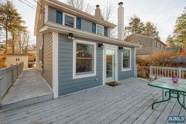 122 Point Breeze Drive - Photo 1