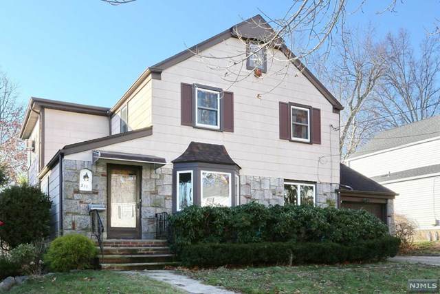 211 Voorhis Avenue - Photo 1