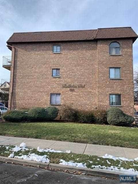 465-481 Van Houten Avenue - Photo 1