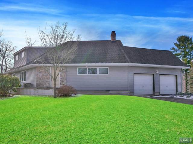 62 Hamilton Avenue - Photo 1