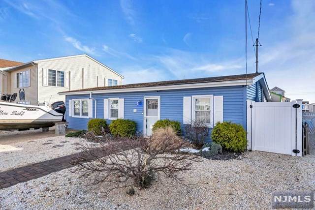 71 David Drive - Photo 1
