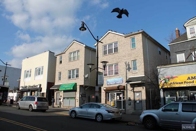 513 Clinton Avenue - Photo 1