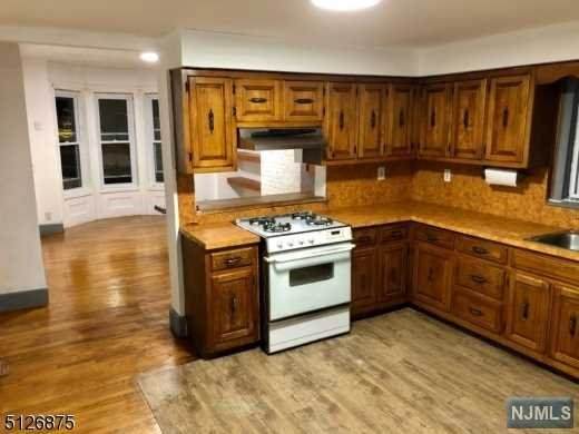 102 Bloomfield Avenue - Photo 1