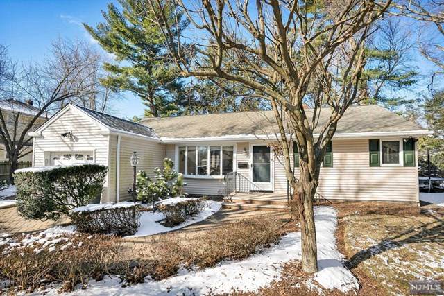23 Holly Lane - Photo 1