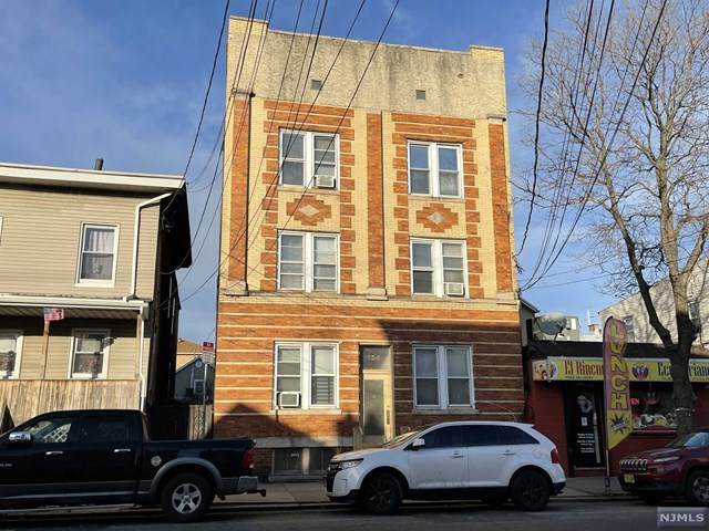 138 South Street - Photo 1