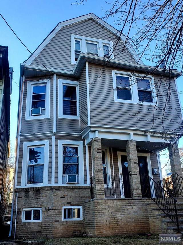 371 Seymour Avenue - Photo 1