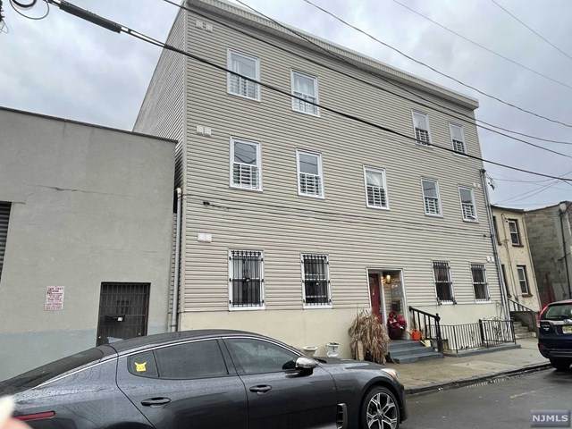 87-89 Tichenor Street - Photo 1