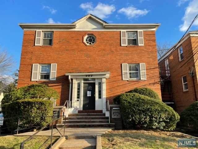 757 Teaneck Road - Photo 1